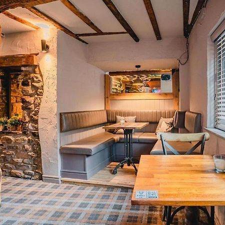 Charming 1-Bed Loft In Caerleon Newport (Gwent) Exterior foto
