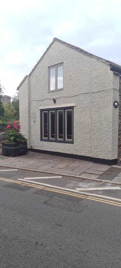 Charming 1-Bed Loft In Caerleon Newport (Gwent) Exterior foto