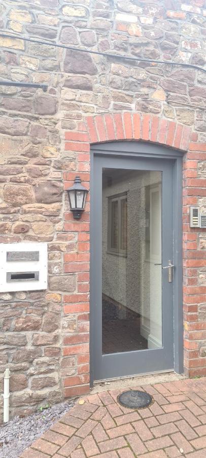 Charming 1-Bed Loft In Caerleon Newport (Gwent) Exterior foto