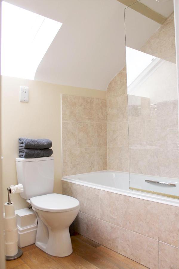 Charming 1-Bed Loft In Caerleon Newport (Gwent) Exterior foto
